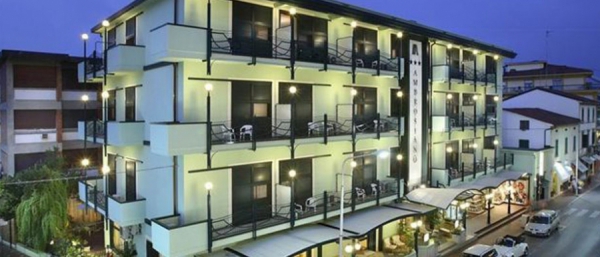 Hotel AMBROSIANO****